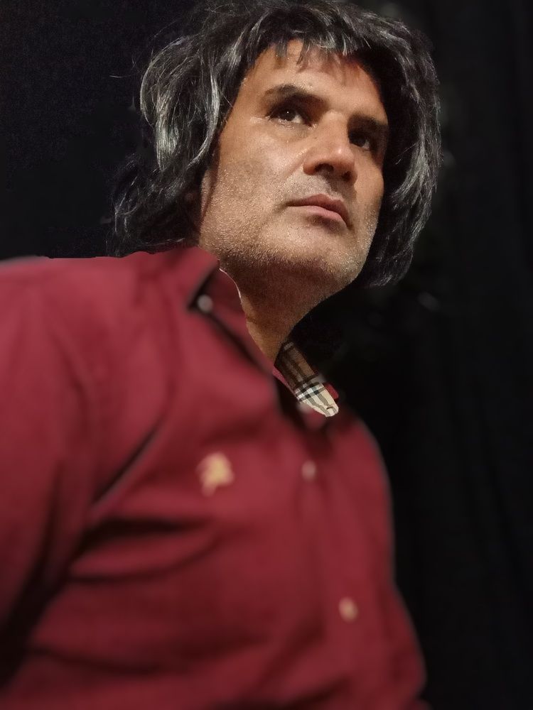 Photograph by Rahim Rahimi