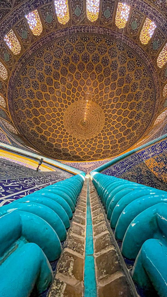 Photograph by Mohammad Majlesifar