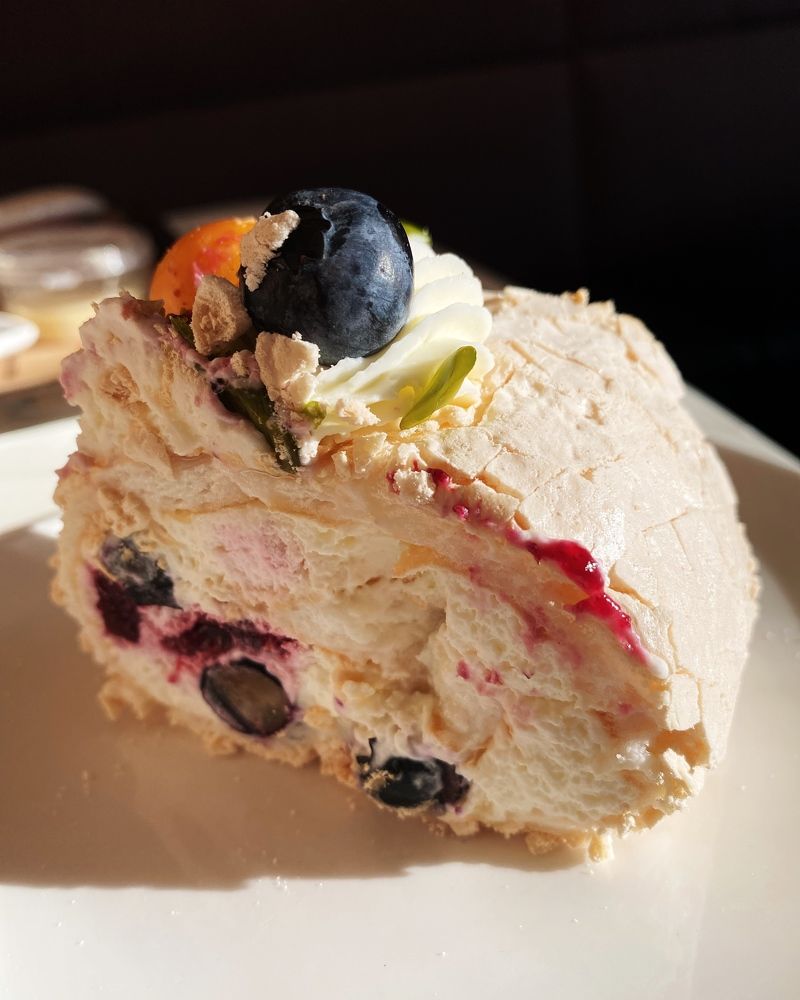 Меренгой рулет