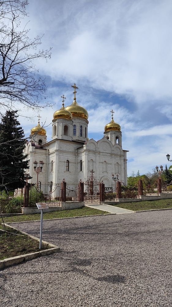 Фотография автора Ксения Золотарь