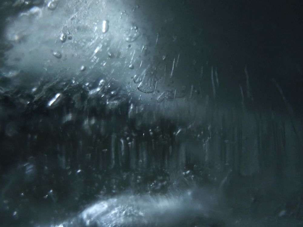 Лёд в бутылке. 02.08.2023