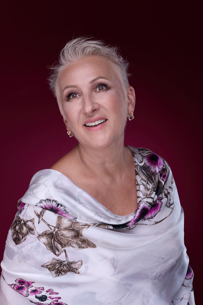 Фотография автора Елена Ломова