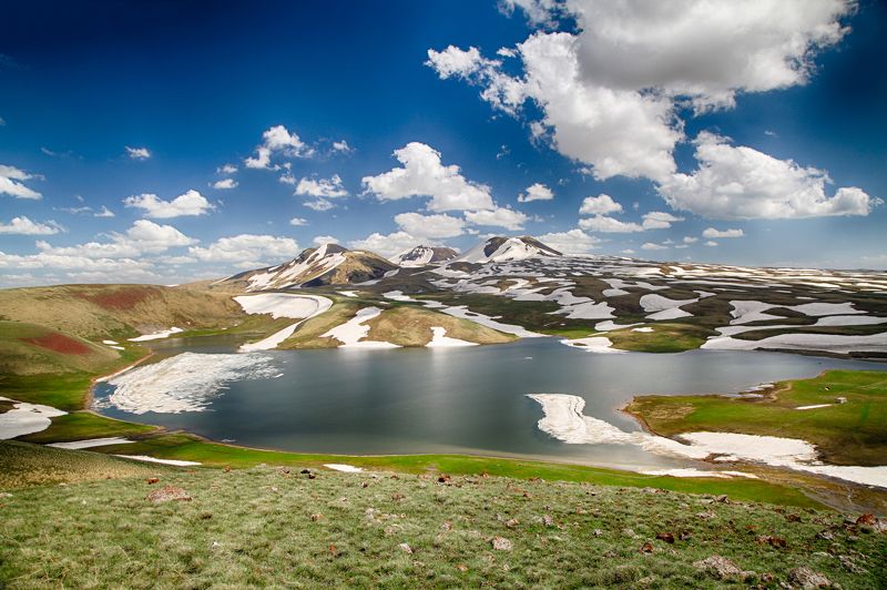 Hrach Hovhannisyan, Armenia