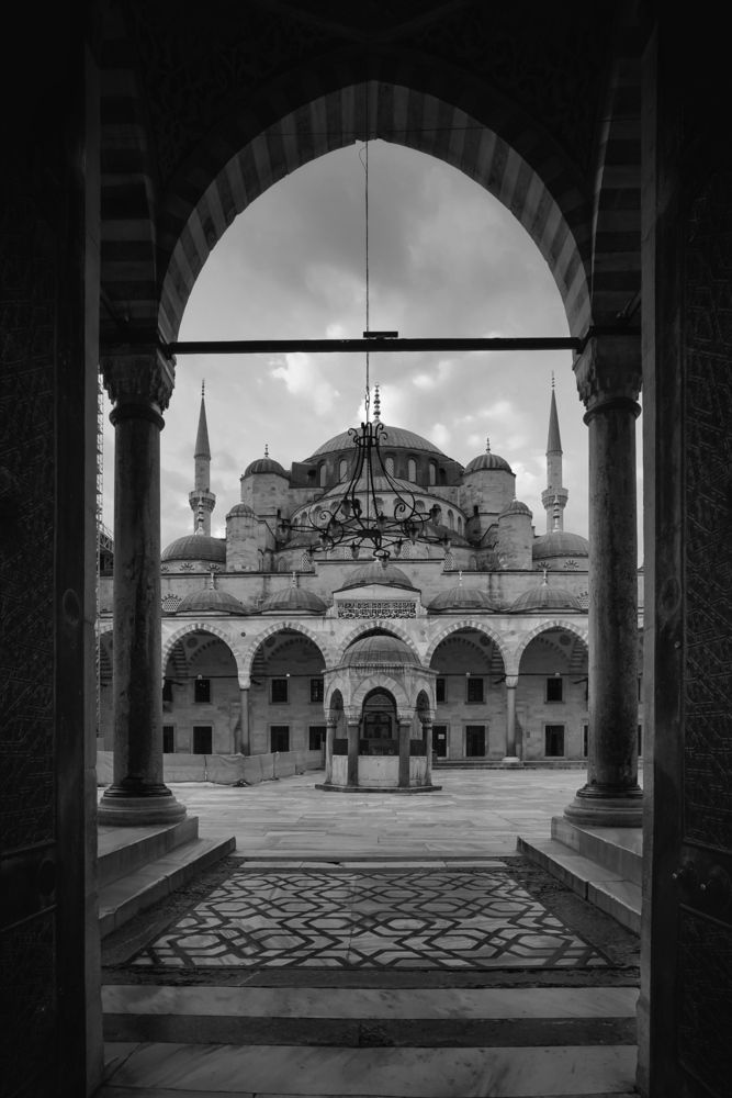 Photograph by Henri Fitriadi