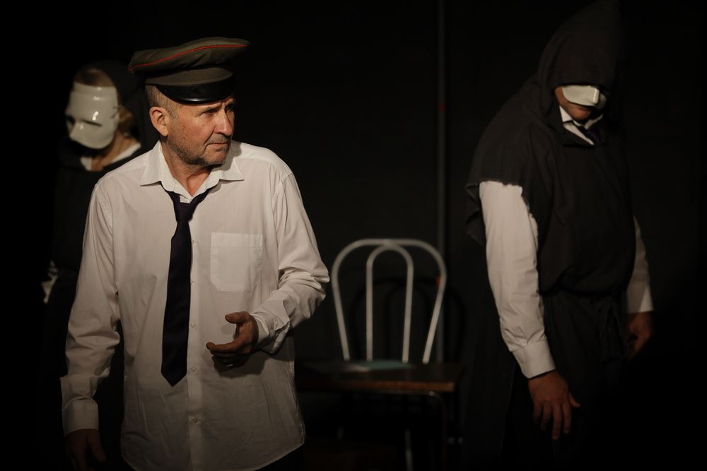 Photograph by Po Leen