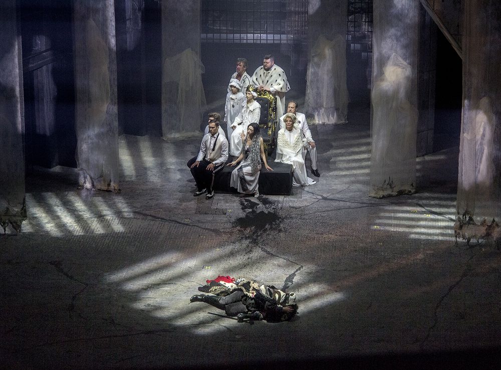 Месть убиенных за власть