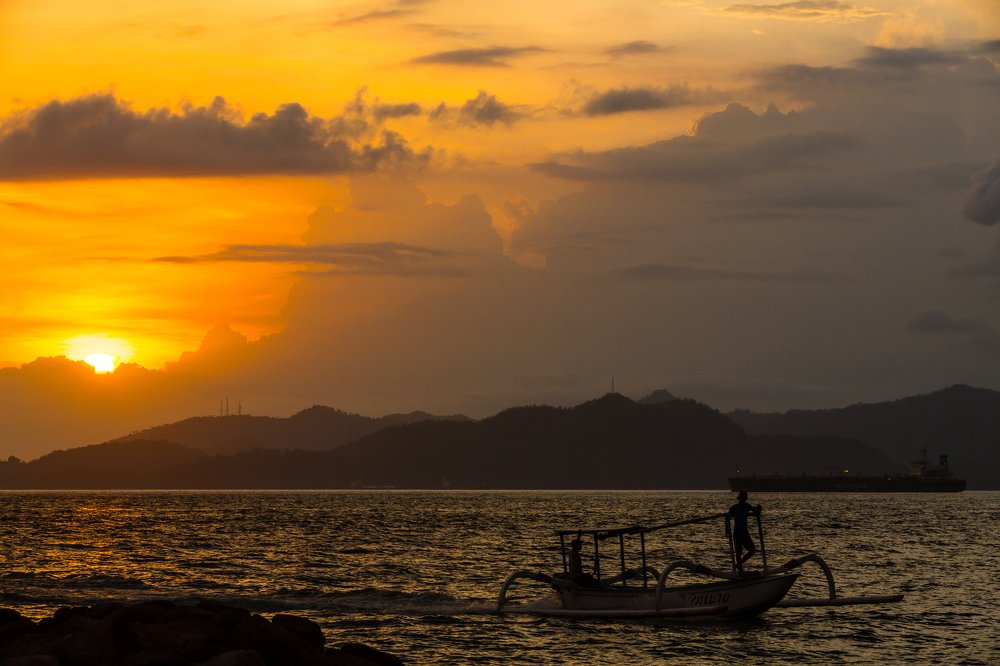 Sunset the golden hours in candy Dasa