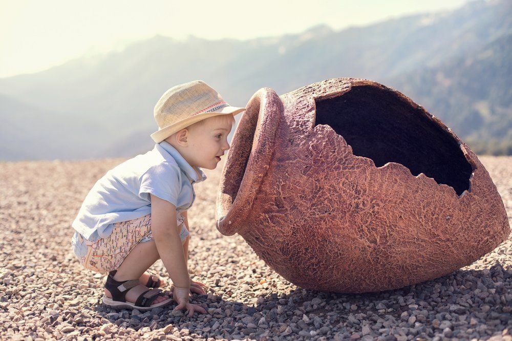 Горы и малыш