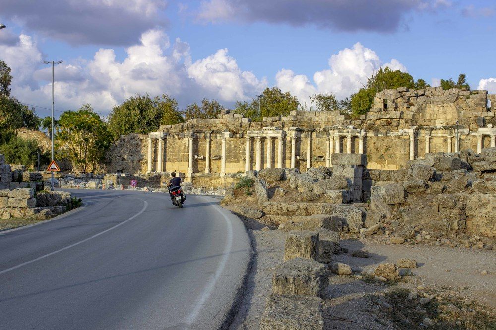 Развалины Сиде.