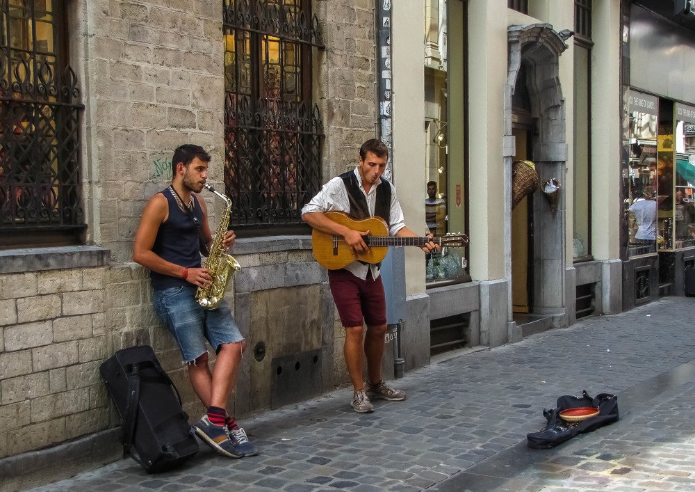 Уличные музыканты в Люксембурге
