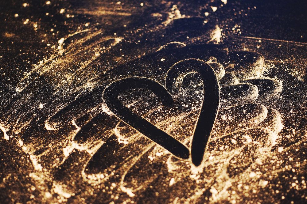 Любовь проста