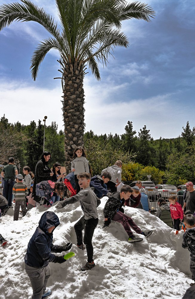 Photograph by YURI GARNAGA