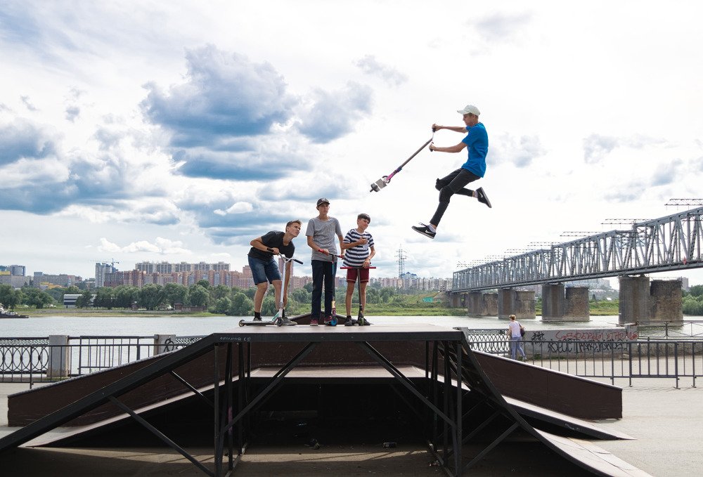 Фотография автора Евгений Брусков