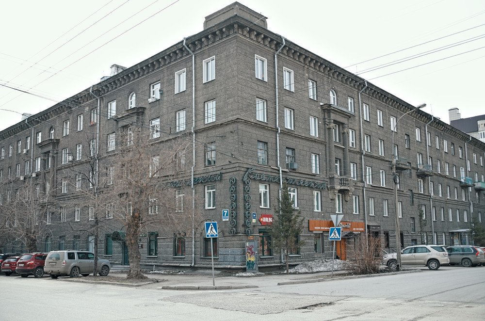 Фотография автора Евгений Брусков