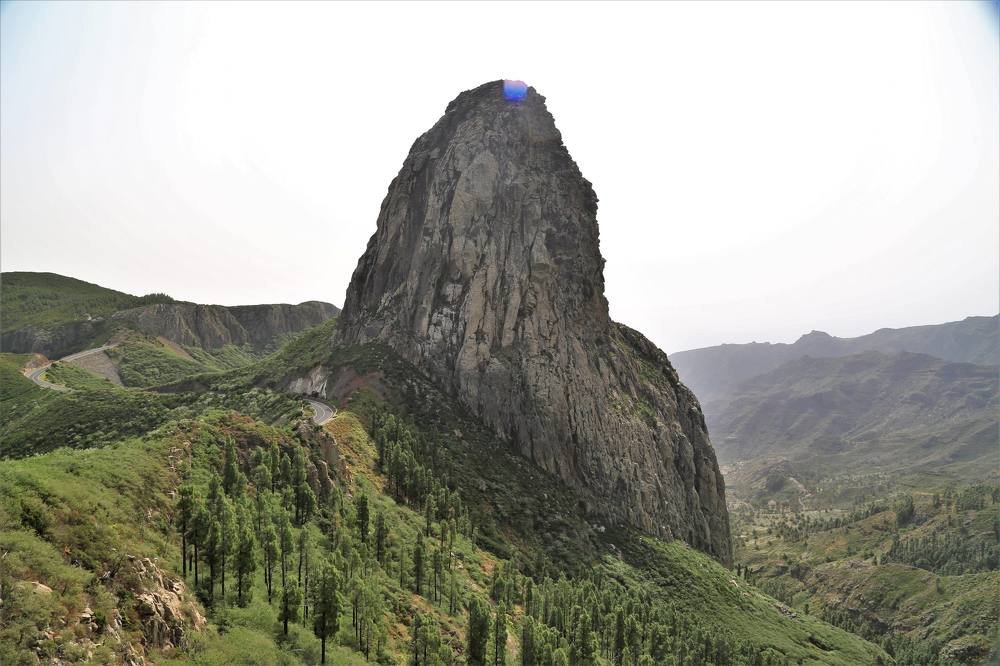 Фотография автора Андрей Антонов