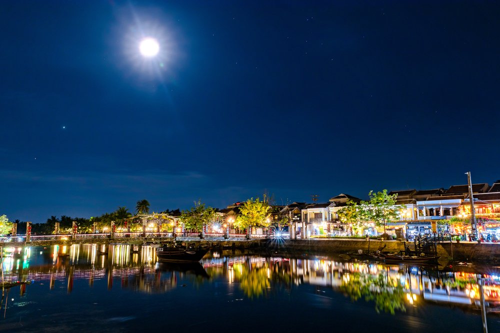 Full moon night of Hoi An ancient town